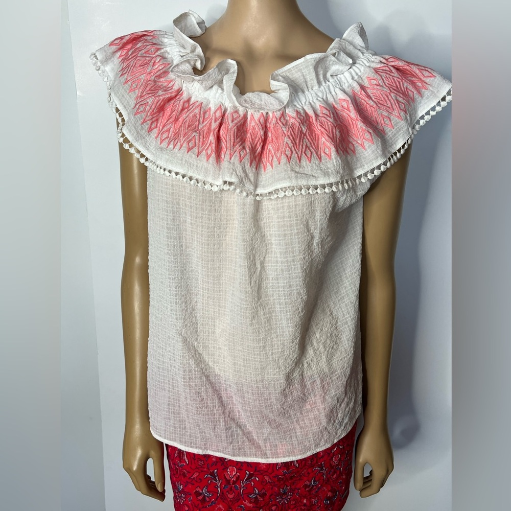 NWT Hester and Orchard PE977247 ruffle neck blouse